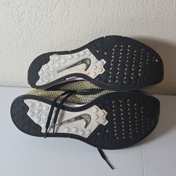 Nike Women's Flyknit Racer 2016 Athletic Running Sneakers Multicolor Size 10.5 - Picture 5 of 7